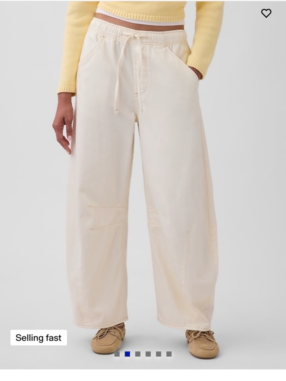 Gap Mid Rise UltraSoft Easy Horseshoe Jeans in Cream Beige